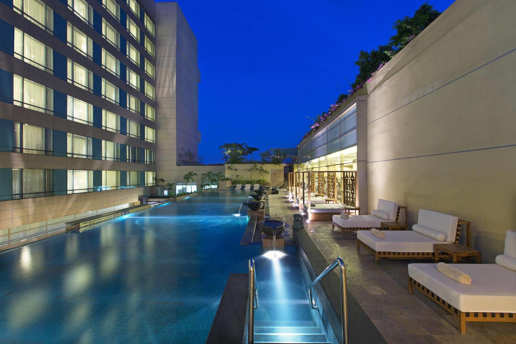 The Westin Chennai Velachery Exterior foto